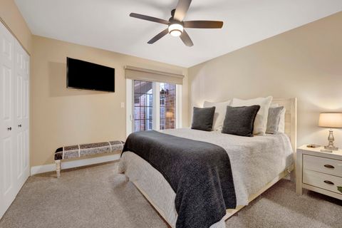 Tiny photo for 1518 Wedgefield Circle, Naperville, IL 60563 (MLS # 12486165)