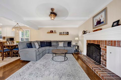 Tiny photo for 1518 Wedgefield Circle, Naperville, IL 60563 (MLS # 12486165)