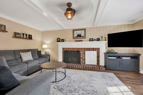 Tiny photo for 1518 Wedgefield Circle, Naperville, IL 60563 (MLS # 12486165)