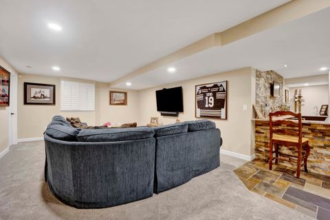 Tiny photo for 1518 Wedgefield Circle, Naperville, IL 60563 (MLS # 12486165)