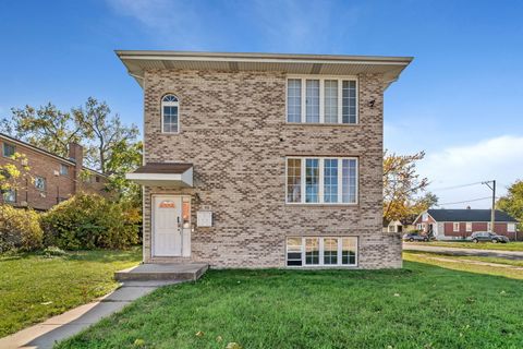 98 W 154th Street Harvey IL 60426