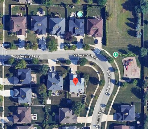 Tiny photo for 801 W Veterans Parkway, Addison, IL 60101 (MLS # 12492491)