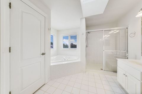Tiny photo for 801 W Veterans Parkway, Addison, IL 60101 (MLS # 12492491)