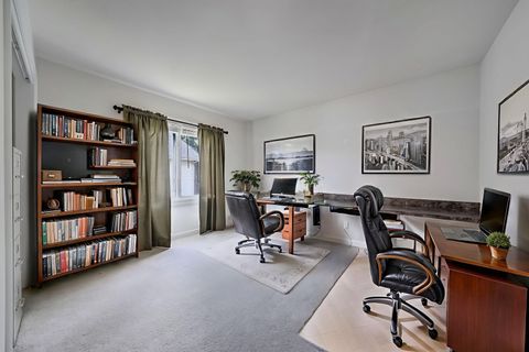 Tiny photo for 801 W Veterans Parkway, Addison, IL 60101 (MLS # 12492491)