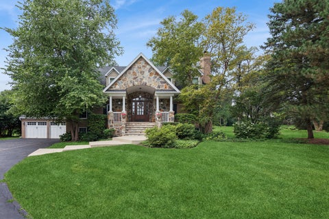 Photo of 2112 2nd Street, Northbrook, IL 60062 (MLS # 12745801)