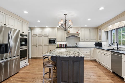 Tiny photo for 2112 2nd Street, Northbrook, IL 60062 (MLS # 12745801)