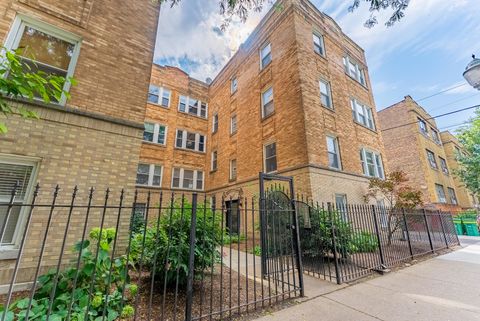 Tiny photo for 3707 W Altgeld Street #1, Chicago, IL 60647 (MLS # 12503549)