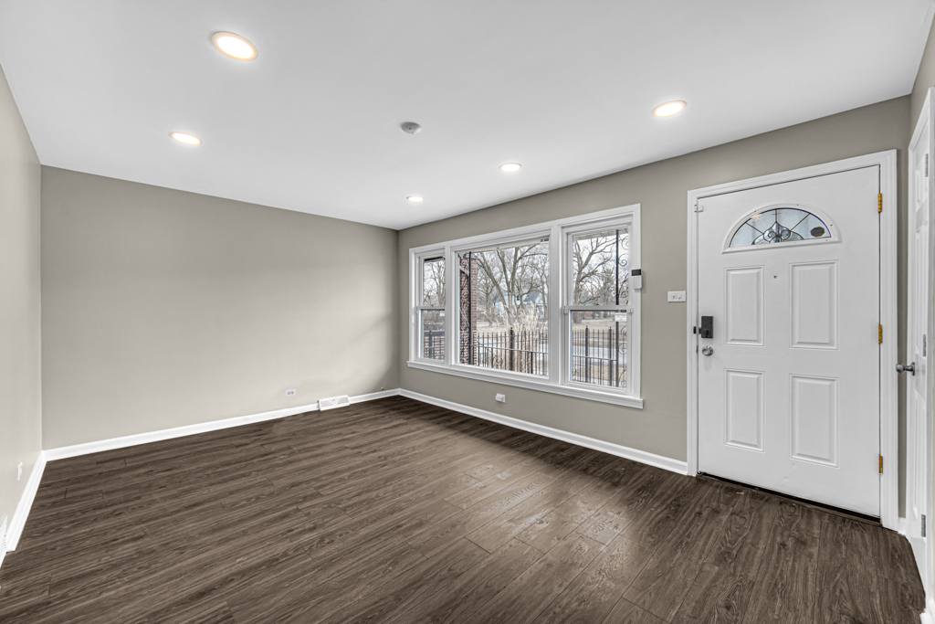 214 E 119th Street