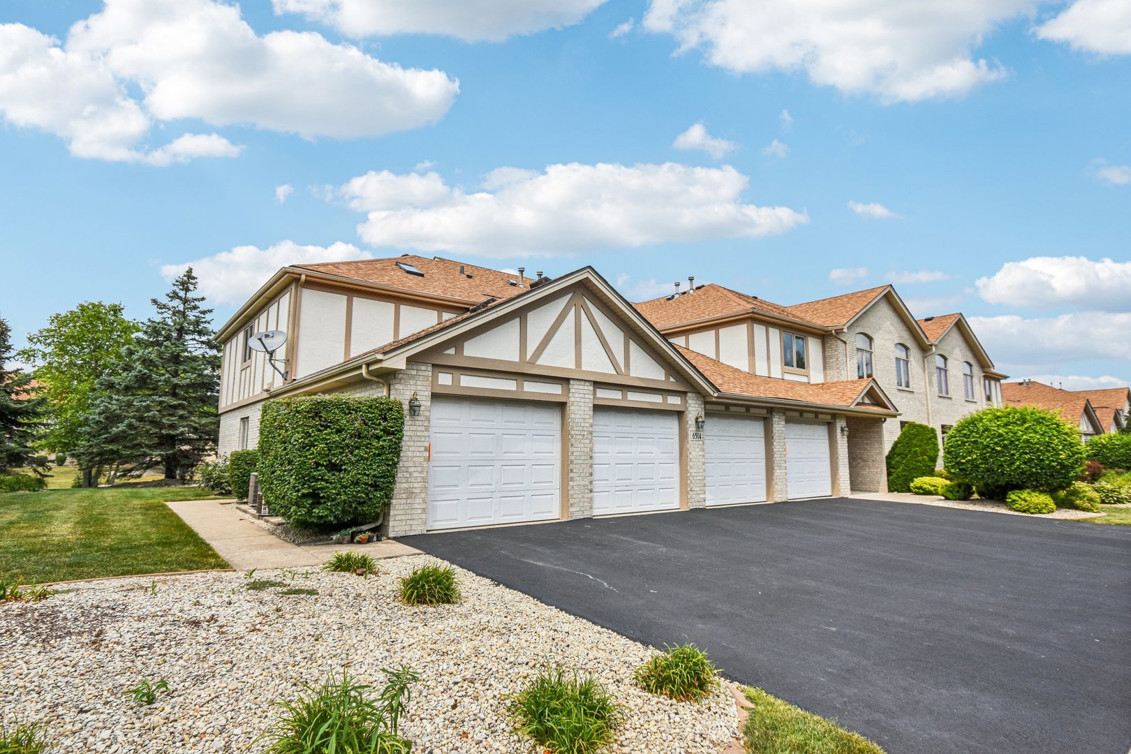 6514 Pine Trail Lane 2