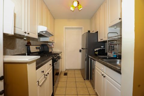 Tiny photo for 357 FARMINGDALE Circle, Vernon Hills, IL 60061 (MLS # 12510623)