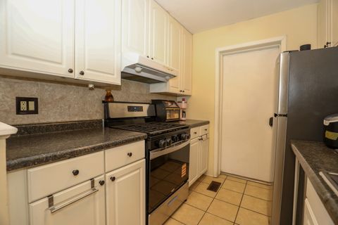 Tiny photo for 357 FARMINGDALE Circle, Vernon Hills, IL 60061 (MLS # 12510623)