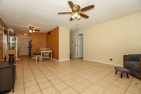 Tiny photo for 357 FARMINGDALE Circle, Vernon Hills, IL 60061 (MLS # 12510623)