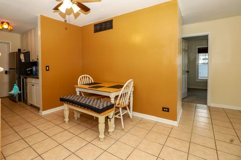 Tiny photo for 357 FARMINGDALE Circle, Vernon Hills, IL 60061 (MLS # 12510623)