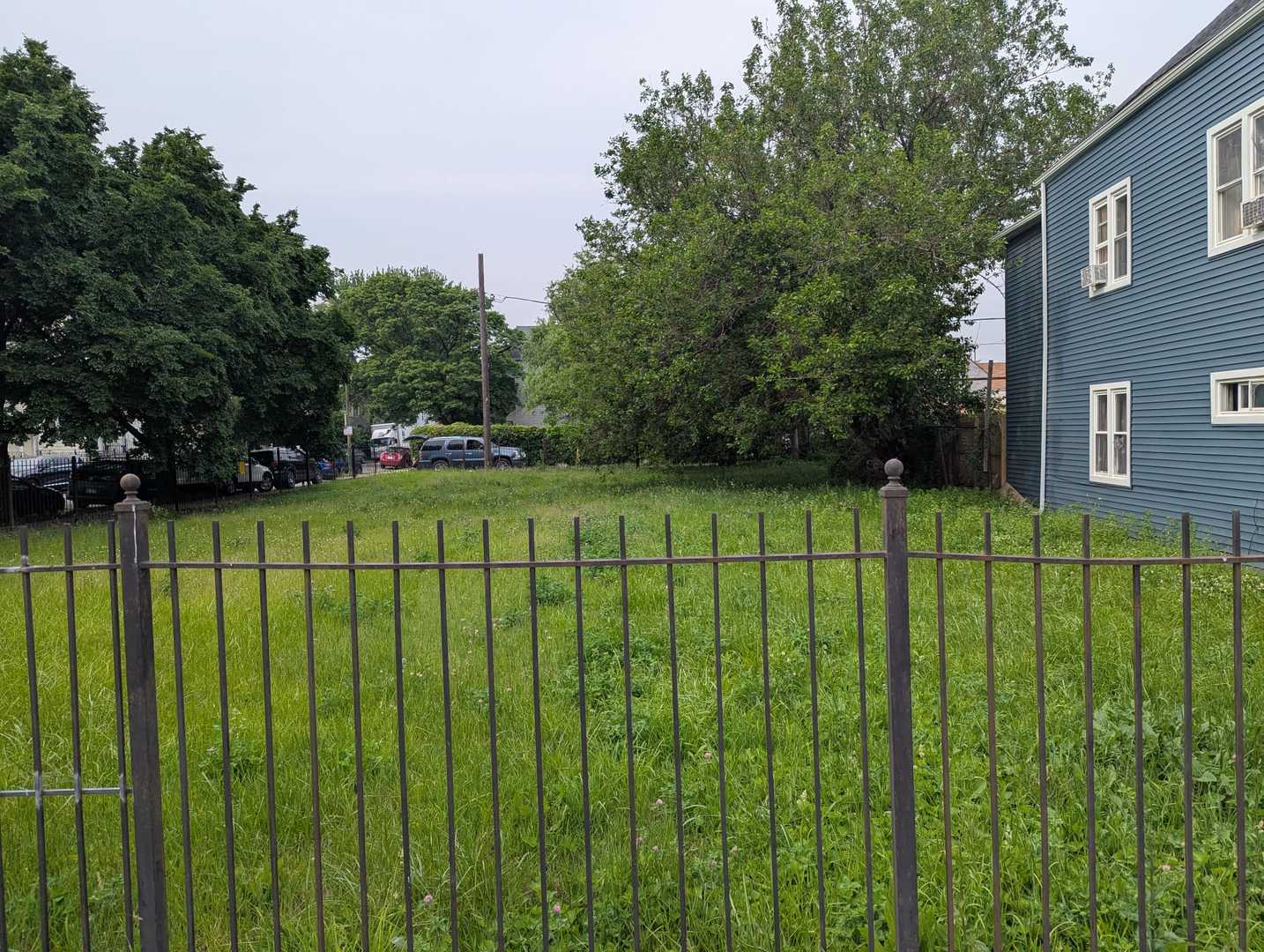 1756 W 48th Street