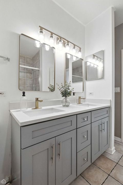 Tiny photo for 834 W Village Court, Chicago, IL 60608 (MLS # 12521902)