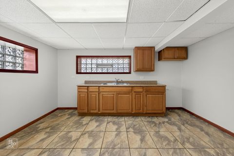 Tiny photo for 502 E Memorial Road, Bensenville, IL 60106 (MLS # 12524055)