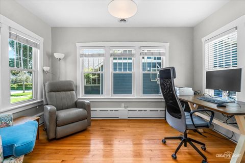 Tiny photo for 508 Newton Avenue, Glen Ellyn, IL 60137 (MLS # 12687877)