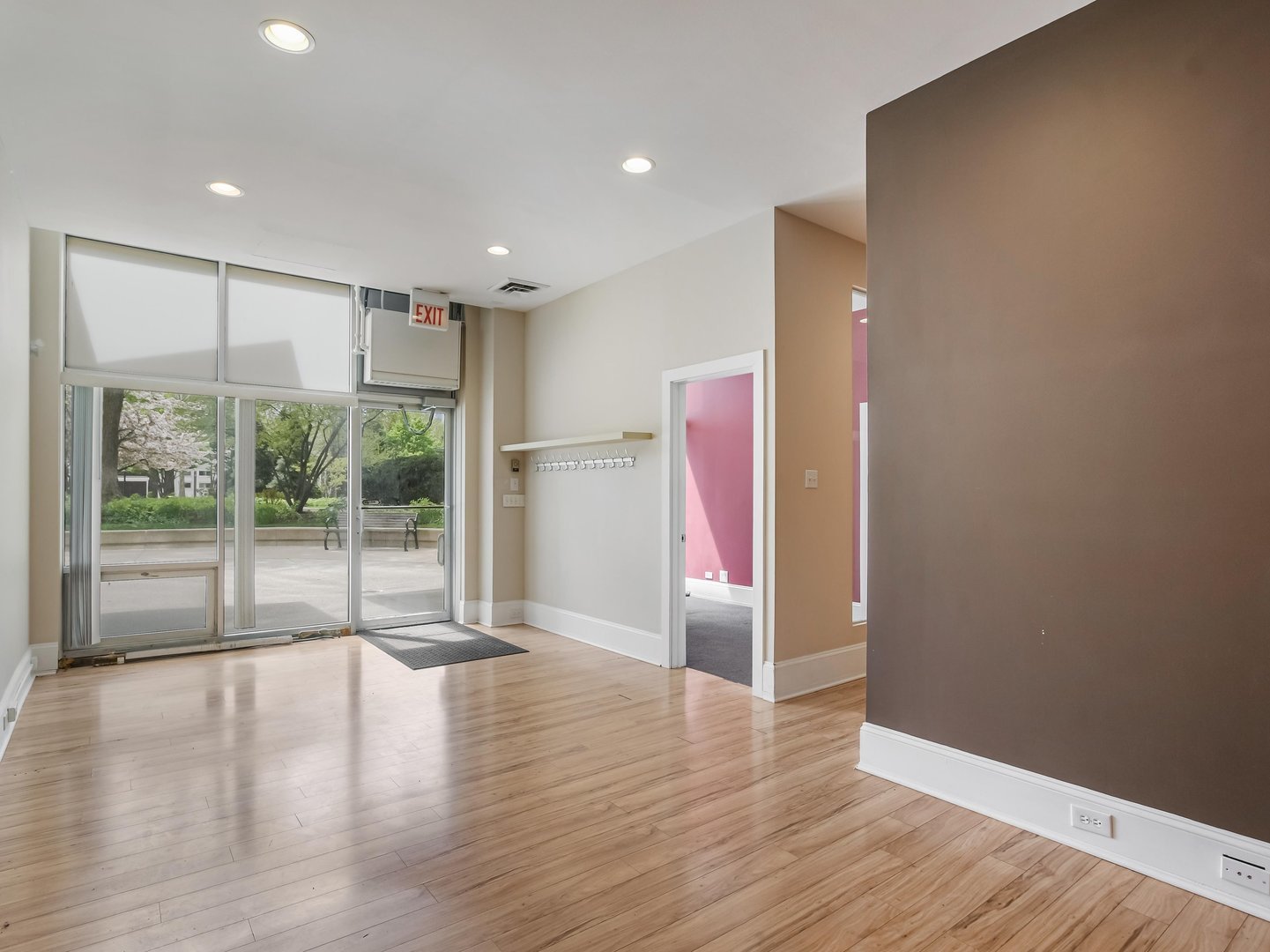 1360 N Sandburg Terrace 103C