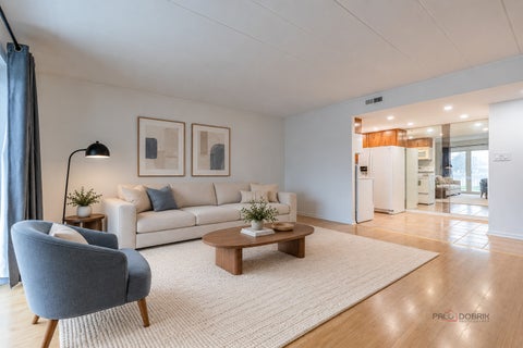 Tiny photo for 100 DEBORAH Lane #B18, Wheeling, IL 60090 (MLS # 12769235)