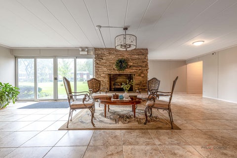 Tiny photo for 100 DEBORAH Lane #B18, Wheeling, IL 60090 (MLS # 12769235)