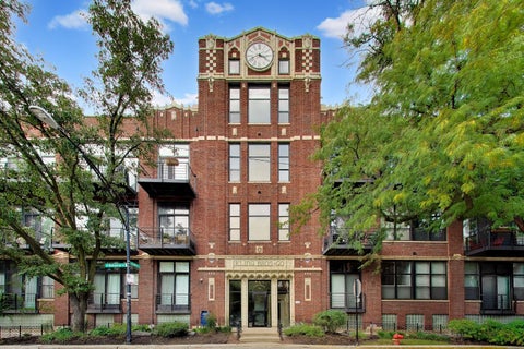 Photo of 2300 W Wabansia Avenue #127, Chicago, IL 60647 (MLS # 12768066)