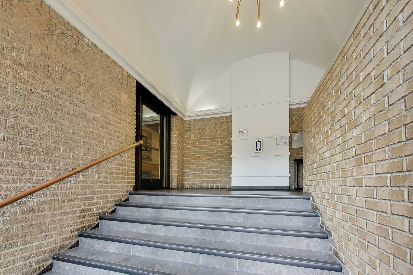2300 W Wabansia Avenue 127