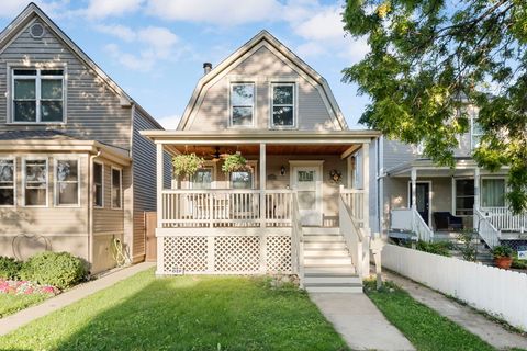 Tiny photo for 4139 N Kenneth Avenue, Chicago, IL 60641 (MLS # 12506603)