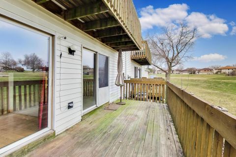 Tiny photo for 367 Stonington Place #367, South Elgin, IL 60177 (MLS # 12594742)