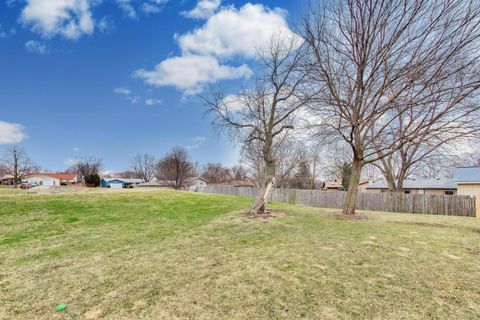 Tiny photo for 367 Stonington Place #367, South Elgin, IL 60177 (MLS # 12594742)