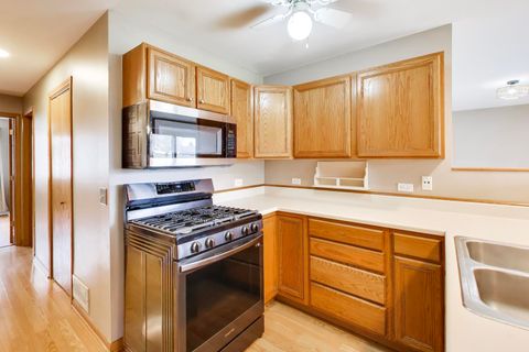 Tiny photo for 367 Stonington Place #367, South Elgin, IL 60177 (MLS # 12594742)