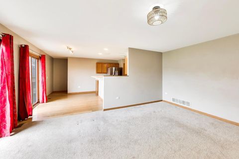 Tiny photo for 367 Stonington Place #367, South Elgin, IL 60177 (MLS # 12594742)