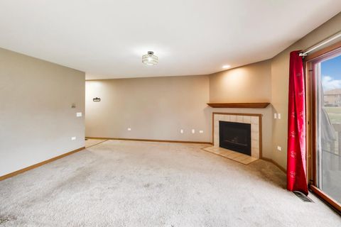 Tiny photo for 367 Stonington Place #367, South Elgin, IL 60177 (MLS # 12594742)