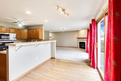 Tiny photo for 367 Stonington Place #367, South Elgin, IL 60177 (MLS # 12594742)