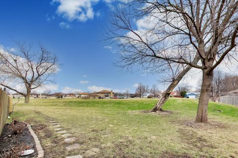 Tiny photo for 367 Stonington Place #367, South Elgin, IL 60177 (MLS # 12594742)