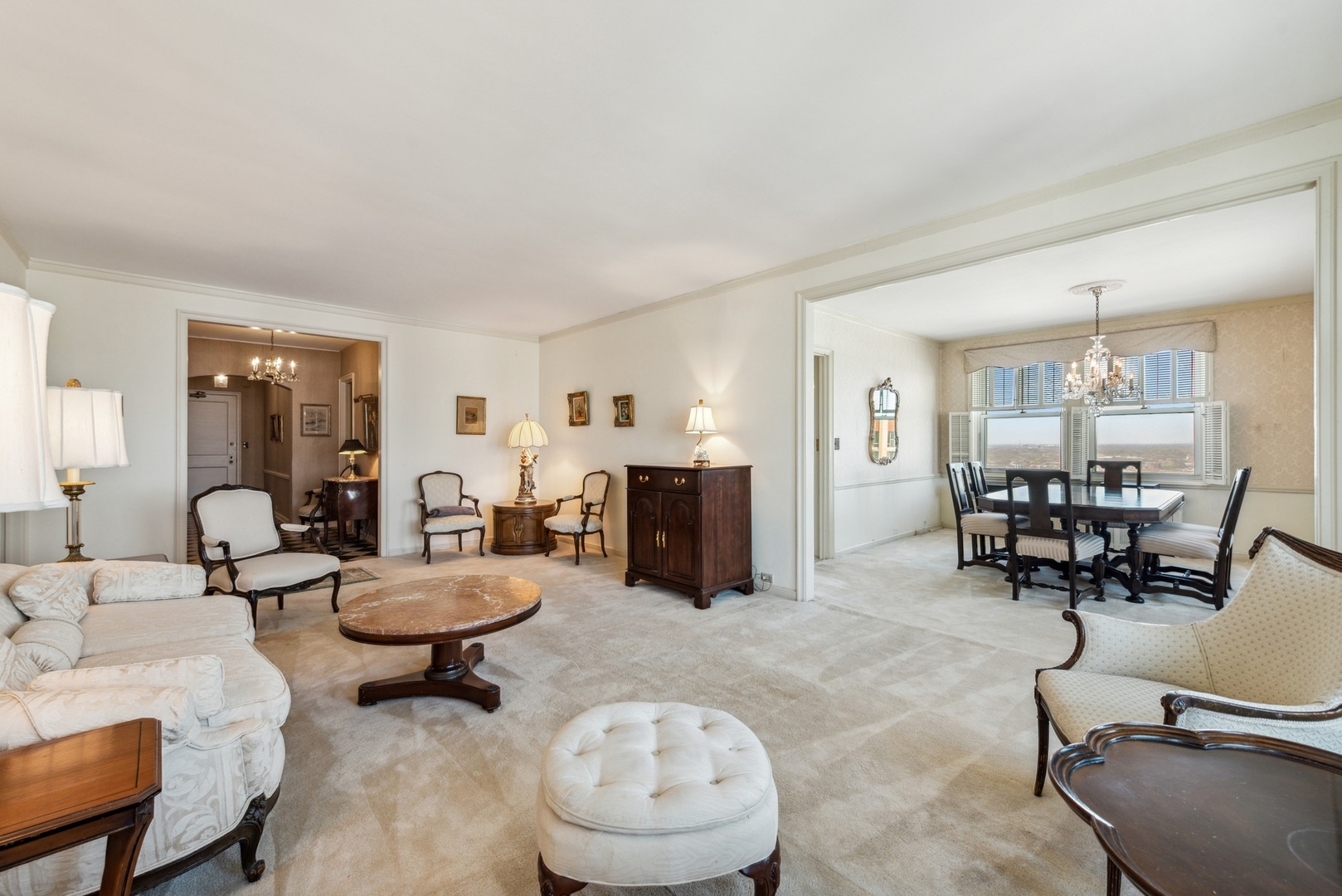 5555 N SHERIDAN Road 1811