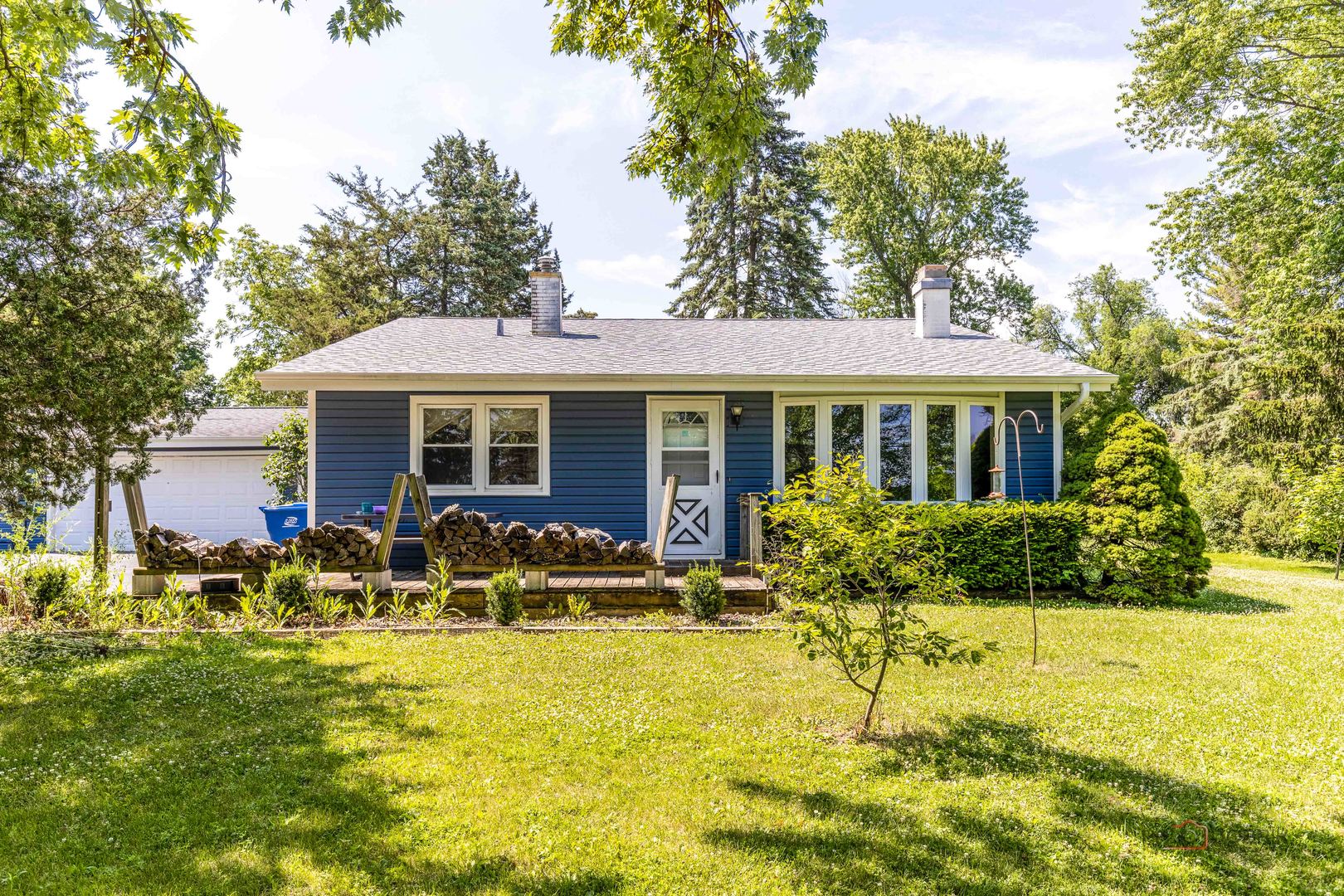 23581 W Petite Lake Road