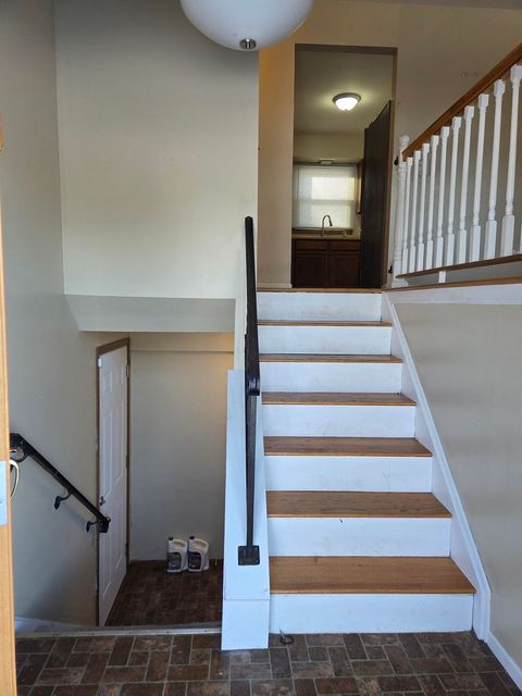 Tiny photo for 210 Hazelwood Drive, Lindenhurst, IL 60046 (MLS # 12587789)