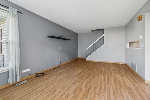 Tiny photo for 20130 S Frankfort Square Road, Frankfort, IL 60423 (MLS # 12495887)