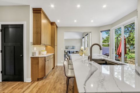 Tiny photo for 420 Capital Lane, Gurnee, IL 60031 (MLS # 12447235)