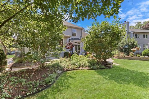 Tiny photo for 420 Capital Lane, Gurnee, IL 60031 (MLS # 12447235)