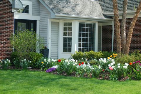 Tiny photo for 420 Capital Lane, Gurnee, IL 60031 (MLS # 12447235)