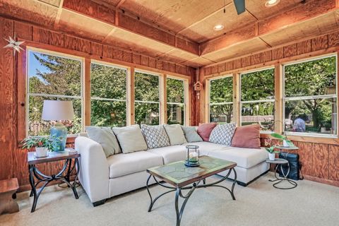 Tiny photo for 420 Capital Lane, Gurnee, IL 60031 (MLS # 12447235)