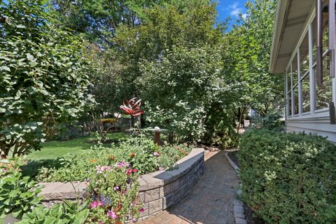 Tiny photo for 420 Capital Lane, Gurnee, IL 60031 (MLS # 12447235)
