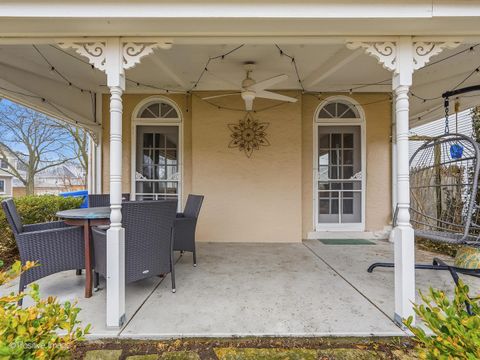 Tiny photo for 702 N CATHERINE Avenue, La Grange Park, IL 60526 (MLS # 12579284)