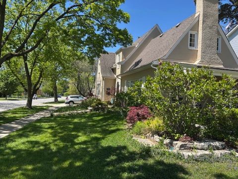 Tiny photo for 702 N CATHERINE Avenue, La Grange Park, IL 60526 (MLS # 12579284)