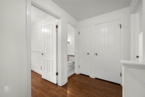 Tiny photo for 238 Grant Avenue, Clarendon Hills, IL 60514 (MLS # 12493887)