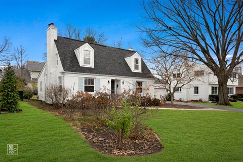 238 Grant Avenue Clarendon Hills IL 60514