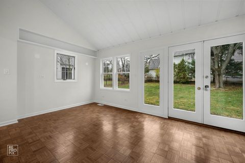 Tiny photo for 238 Grant Avenue, Clarendon Hills, IL 60514 (MLS # 12493887)