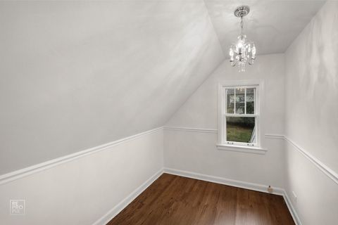 Tiny photo for 238 Grant Avenue, Clarendon Hills, IL 60514 (MLS # 12493887)