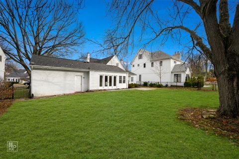 Tiny photo for 238 Grant Avenue, Clarendon Hills, IL 60514 (MLS # 12493887)